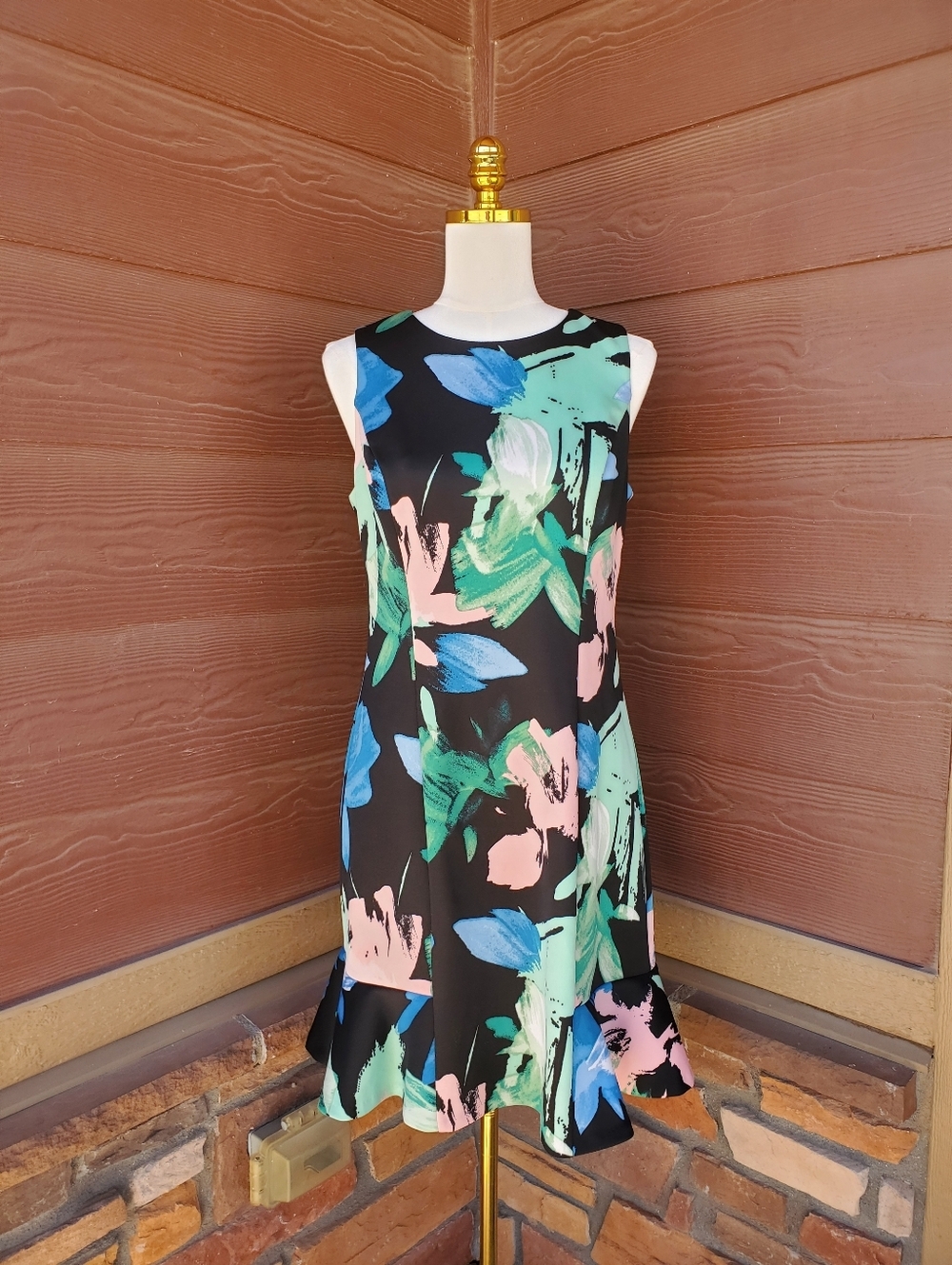 Vince Camuto Floral Scuba Ruffle Sleeveless Sheath Mini Dress Women's Size 10 - Picture 15 of 16